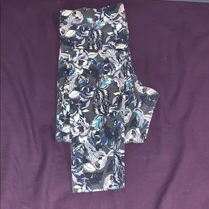 Floral printed leggings